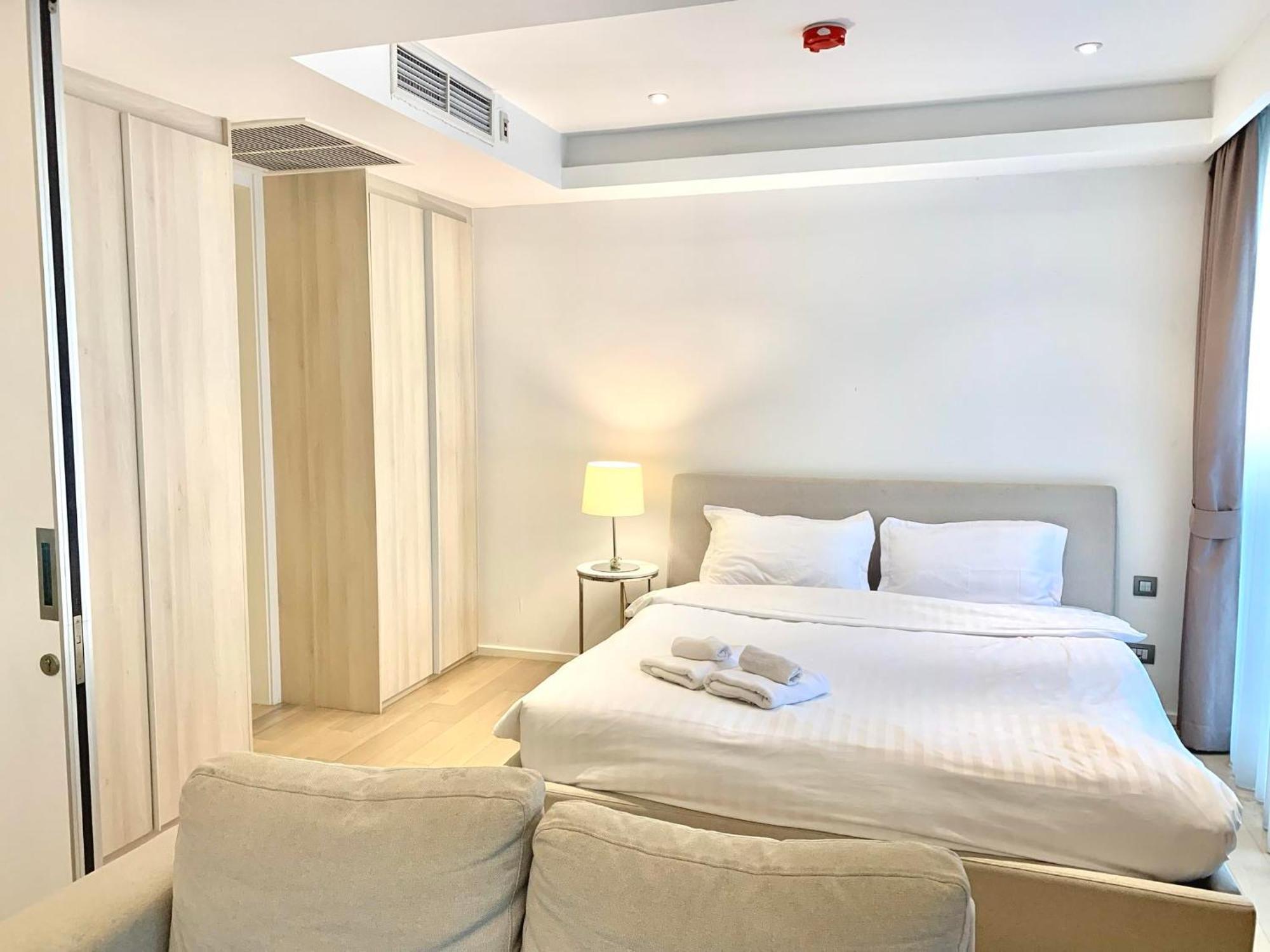 Sukhumvit 11#Luxury#Pool#Gym#Bts Nana&Mrt Sukhumvit#1Br#Max2Ppl Apartment กรุงเทพมหานคร ภายนอก รูปภาพ