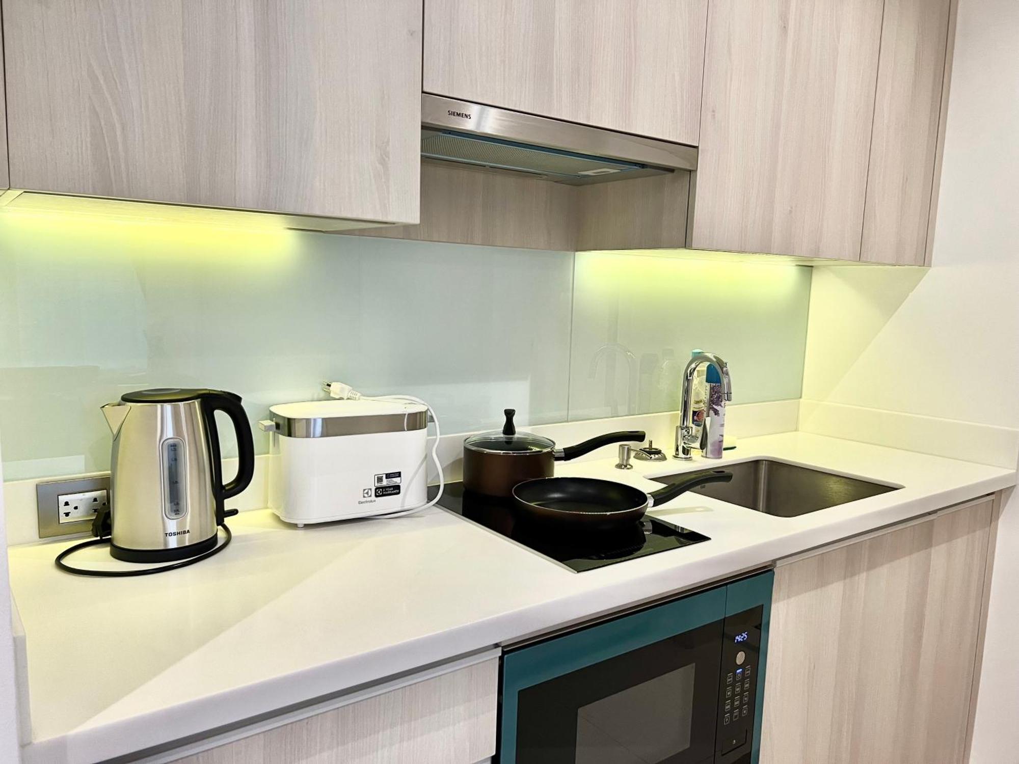 Sukhumvit 11#Luxury#Pool#Gym#Bts Nana&Mrt Sukhumvit#1Br#Max2Ppl Apartment กรุงเทพมหานคร ภายนอก รูปภาพ
